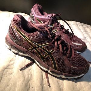 ASICS Gel Kayano 21